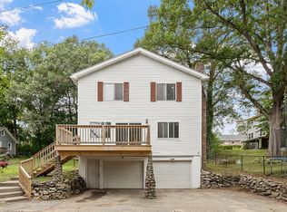 6 Maverick Rd, Worcester, MA 01604