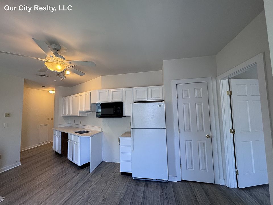 1st image of 29 Holland St APT 4
