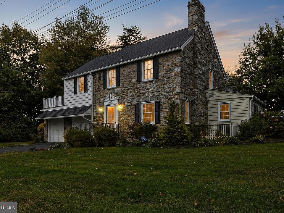1st image of 207 Kirk Ave