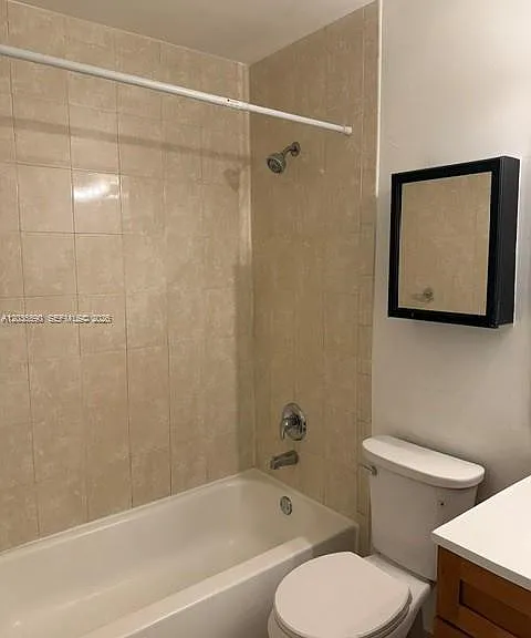1231 SW 46th Ave #505 — Photo 13