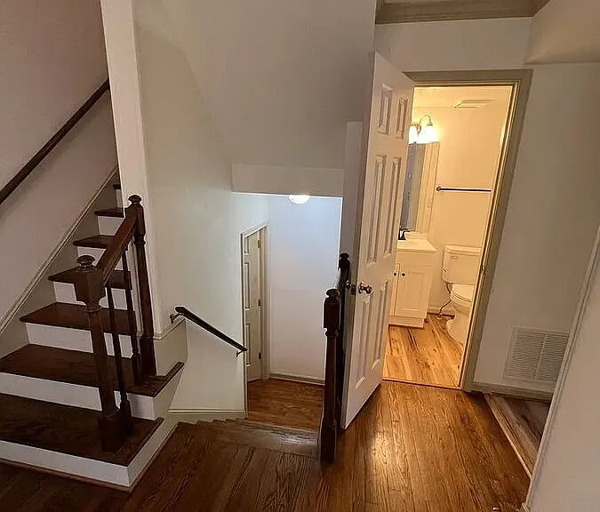 1000 Huntwood Ln — Photo 25