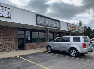 956 N Hermitage Rd, Hermitage, PA 16148