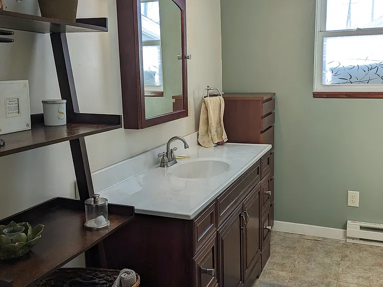 511 Gibbs St — Photo 6