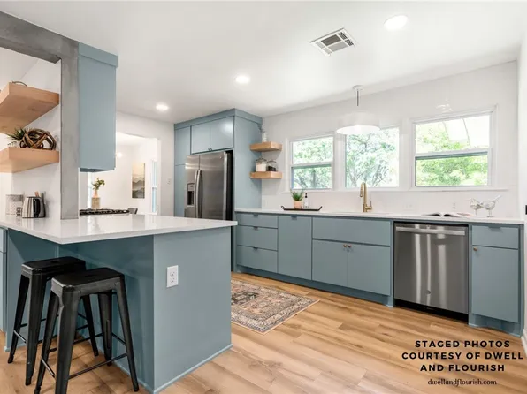 2325 N 49th St, Waco, TX 76710