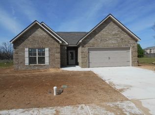 140 Parkview Grv, Kathleen, GA 31047