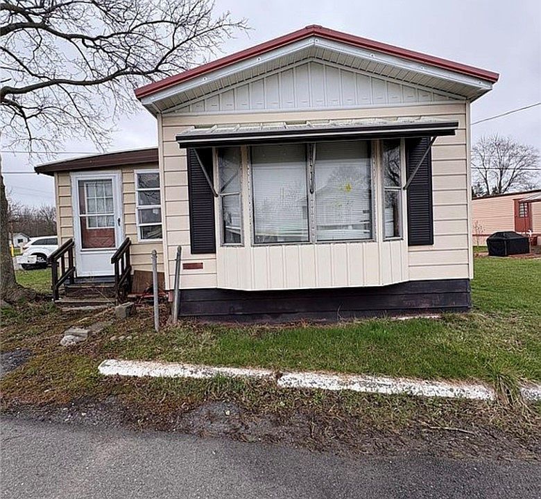 2nd image of 5839 Chili Riga Center Rd #E0