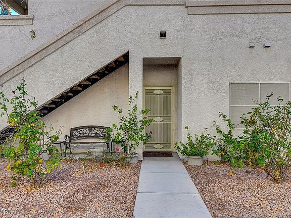 3rd image of 2108 Calville St Unit 103