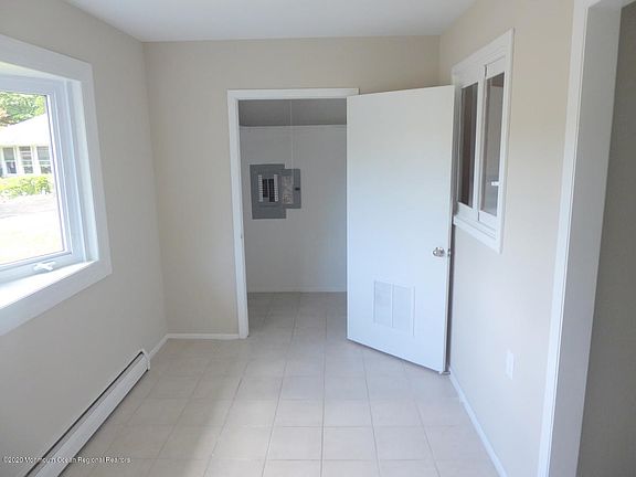 3rd image of 41 Acapulco Pl