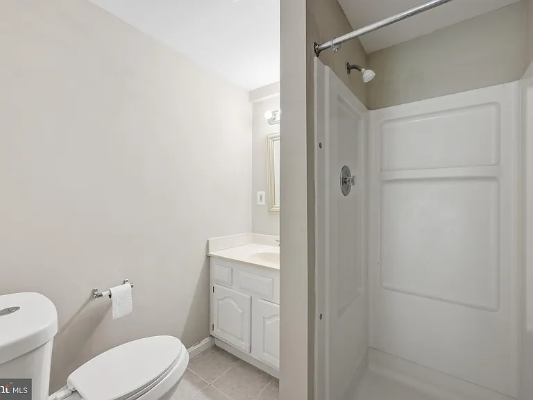 15622 Cliff Swallow Way — Photo 24