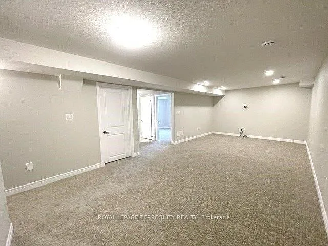 45 Dorchester Blvd #22 — Photo 29