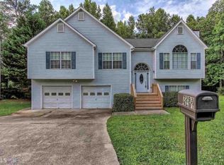 7293 Essex Dr, Douglasville, GA