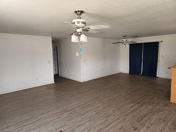 2nd image of 2074 Coronado Dr