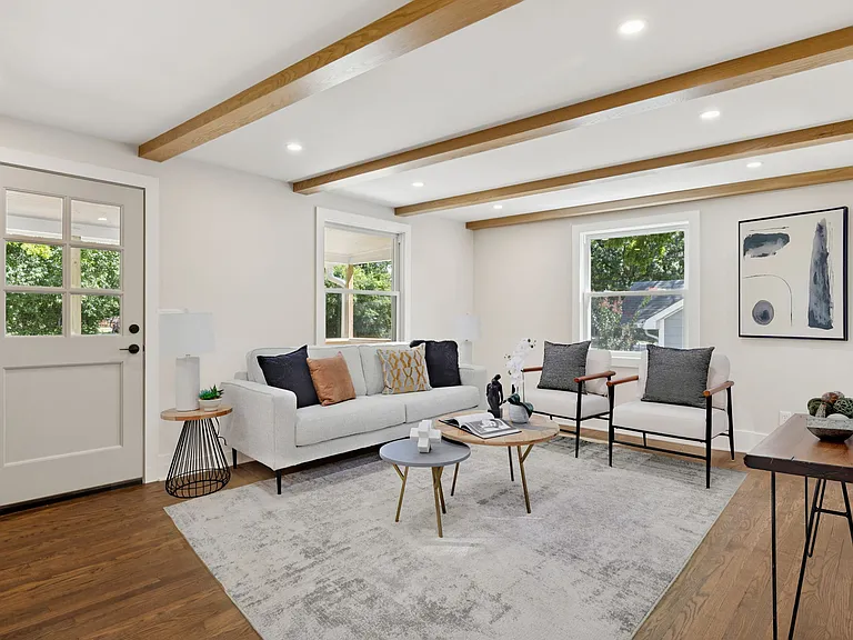 1602 Lischey Ave — Photo 5