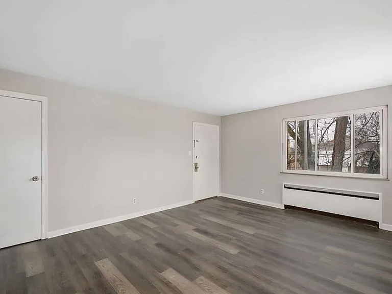 3910 E Gatewood Ln #1 — Photo 2