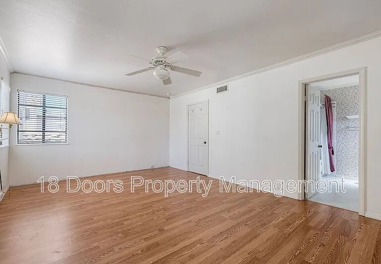 238 F Ave — Photo 16
