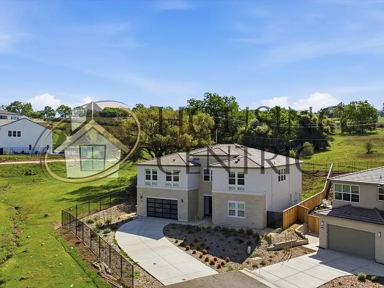 1390 Wheeler Peak Ct — Photo 2