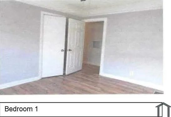 2 bed, 850 sqft, $2,200 — Photo 3