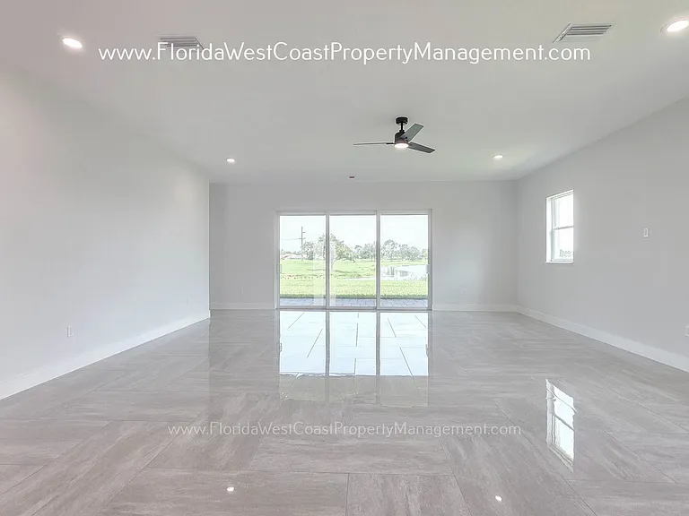 9225 Raes Creek Pl — Photo 15