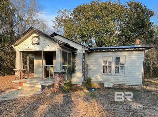 807 Daphne Rd, Bay Minette, AL 36507