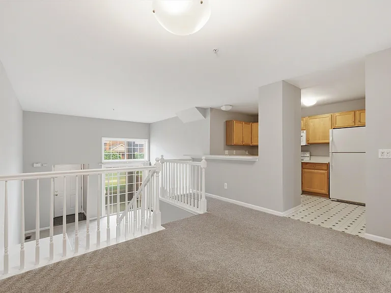 2794 Barclay Way — Photo 10