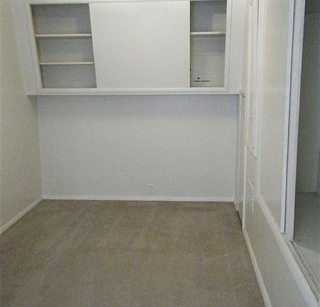 extra Living room/bedroom upstairs