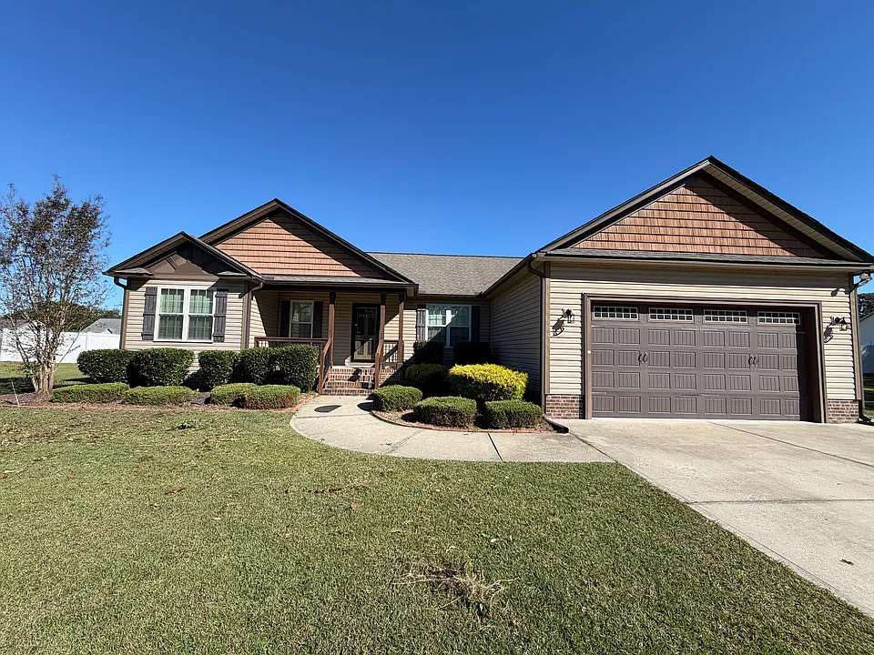 23 Three Daughters Ct