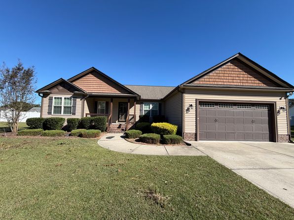 23 Three Daughters Ct