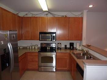4th image of 2801 Bloomfield Ln Unit 208