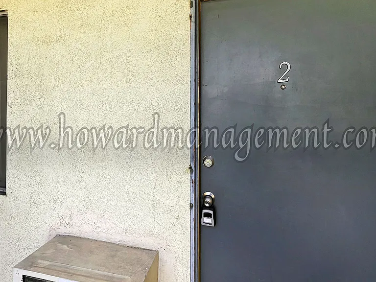 7259 Jordan — Photo 8