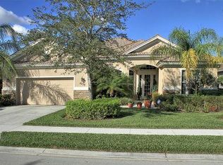 8235 Potomac Ln, Naples, FL 34104