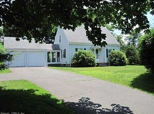 154 Woodruff Rd, Farmington, CT 06032