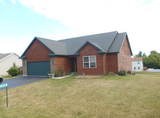 N1570 Washington Ave, Lake Geneva, WI 53147