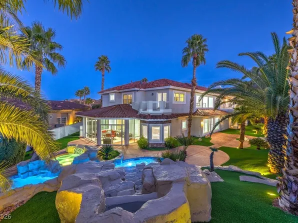 3 Grand Anacapri Dr, Henderson, NV 89011