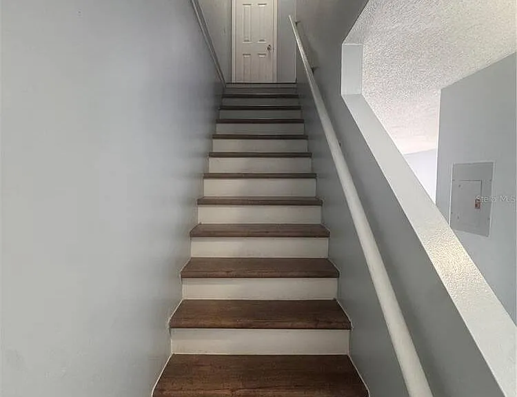 205 Eden Ln #E — Photo 15