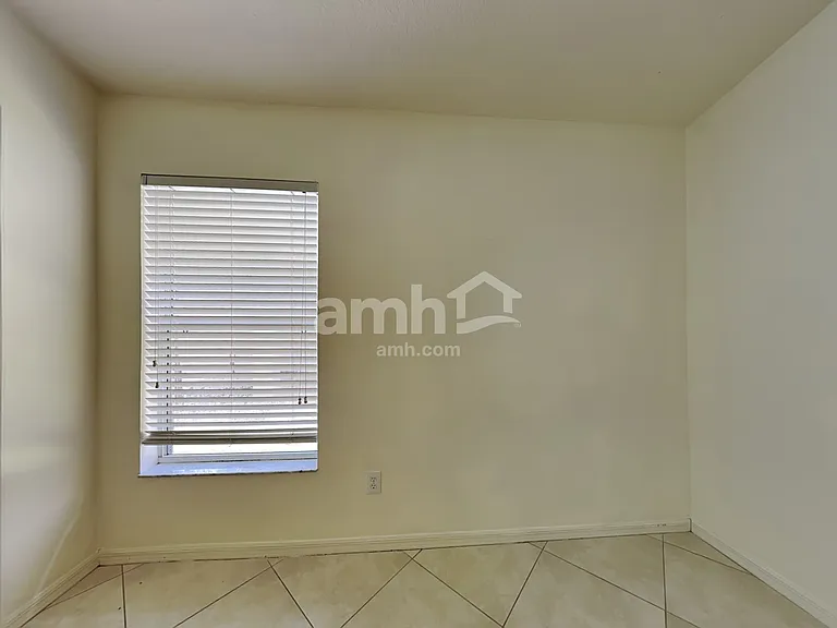 1611 Marsh Wood Dr — Photo 12