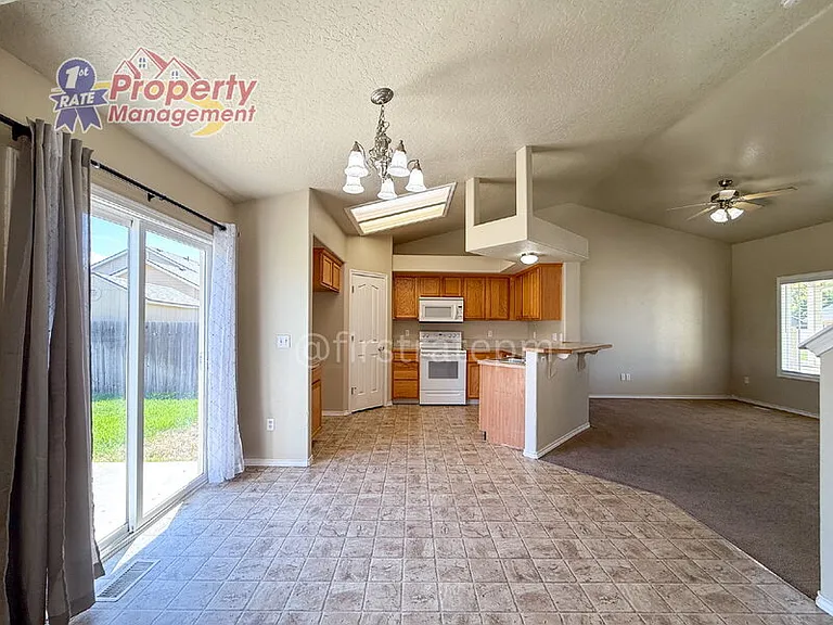 1491 W Verbena Dr — Photo 12