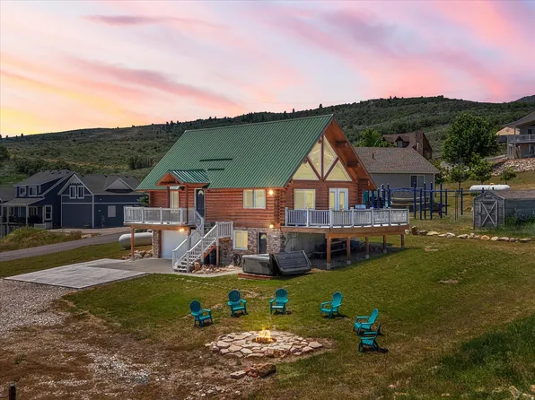 761 S Spruce Dr, Garden City, UT 84028