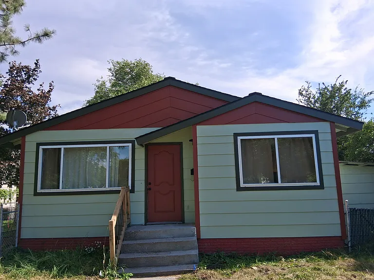 435 Mount Ave — Photo 7