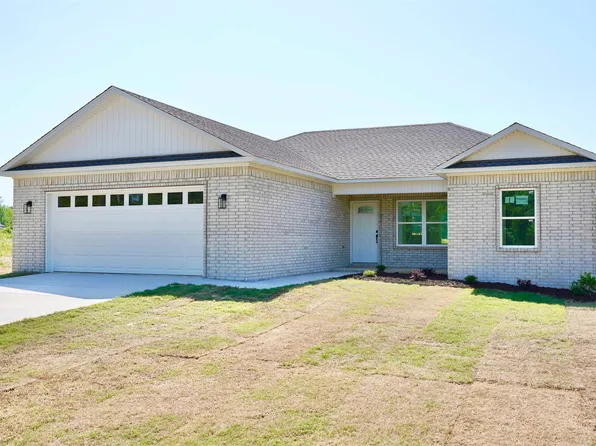 124 S Apple St, Beebe, AR 72012