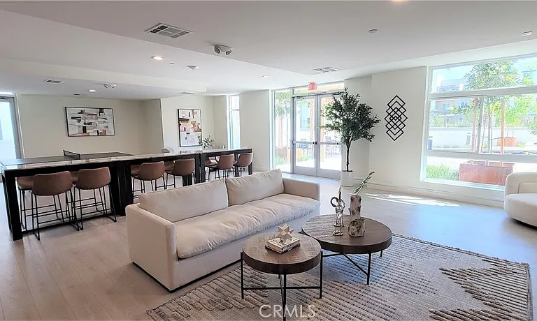 168 S Monterey St #408 — Photo 17