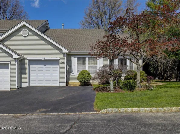74 Ridge Place, Freehold, NJ 07728