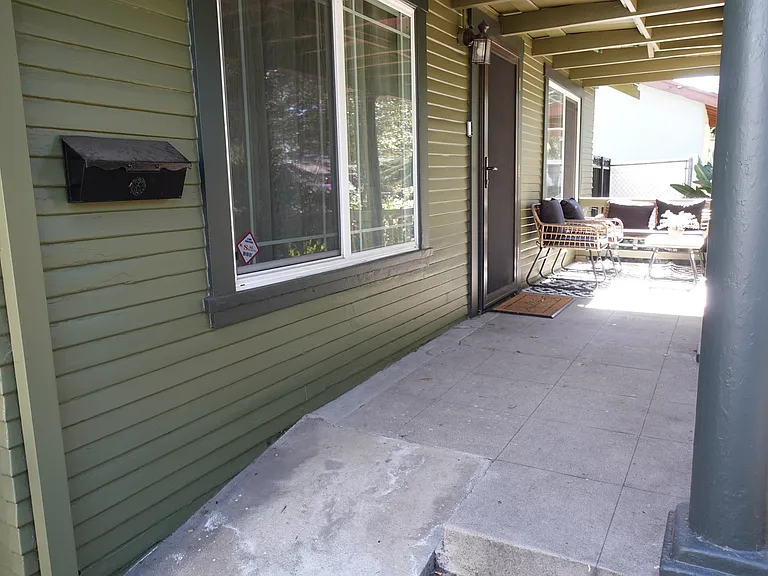 1780 N Marengo Ave — Photo 2