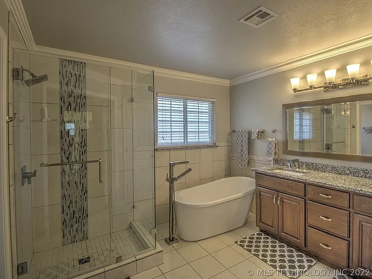 2422 S Redwood Pl — Photo 27