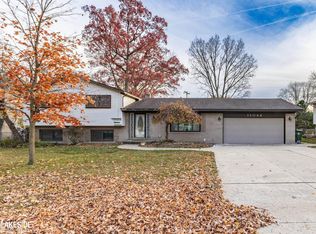 11048 Ranch Home Ct, Shelby Township, MI 48317