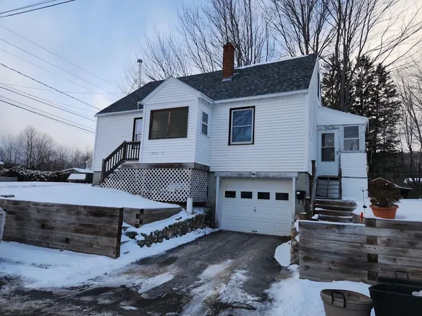 7 Dewey Street, Berlin, NH 03570