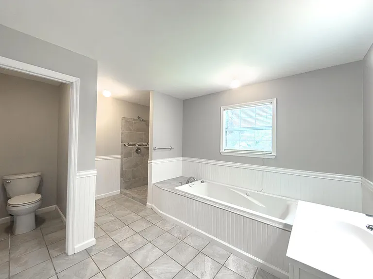 497 Jedburg Rd — Photo 4