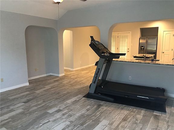 5th image of 13604 Caldwell Dr APT 50