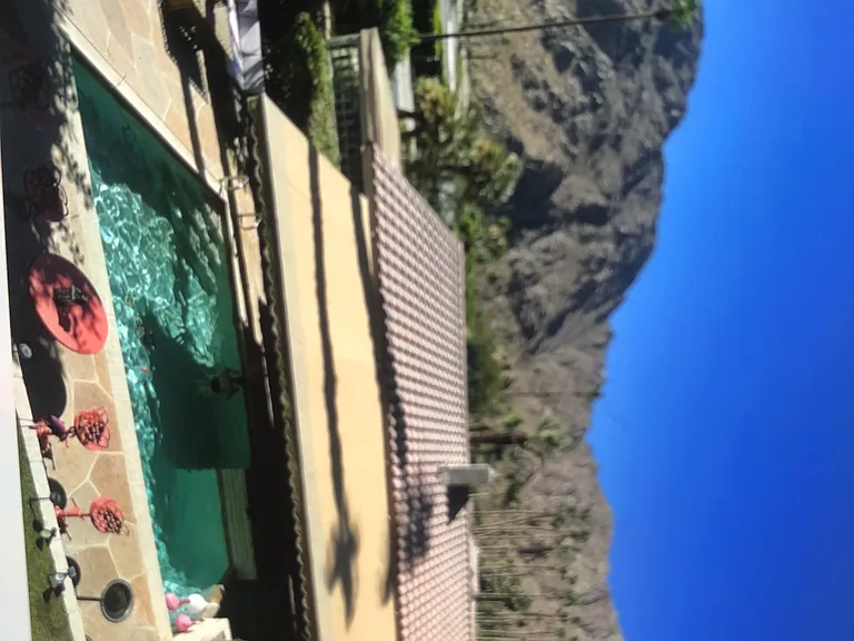 Manitou Dr — Photo 14