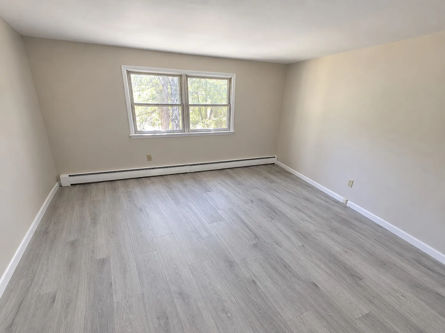 1 bed, $1,350 — Photo 3