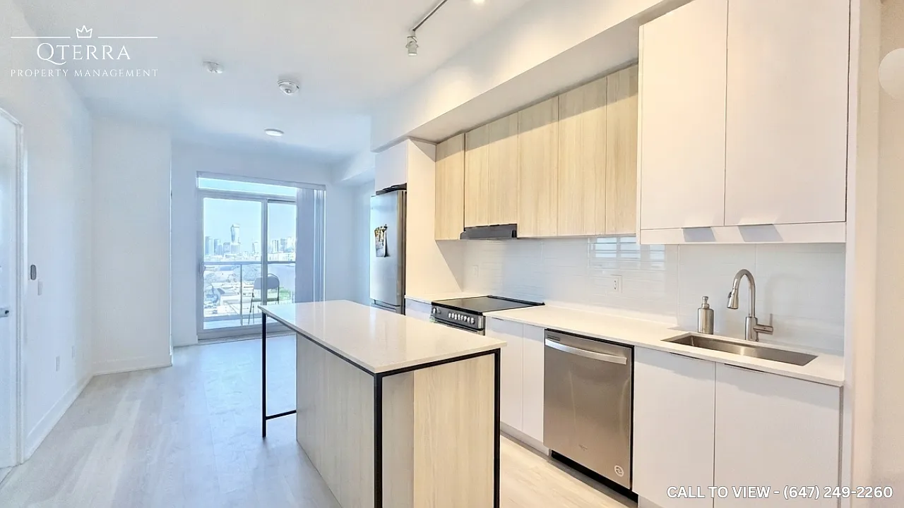 2 bed, 755 sqft, $2,595 — Photo 2